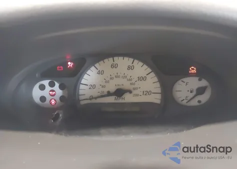 2000 Toyota Echo из США, поврежденный, VIN JTDAT1236Y0099329